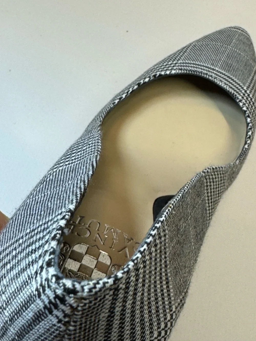 Vince Camuto Plaid Block Heel Pumps Size 6.5 Black White Glen Plaid Pointed Toe